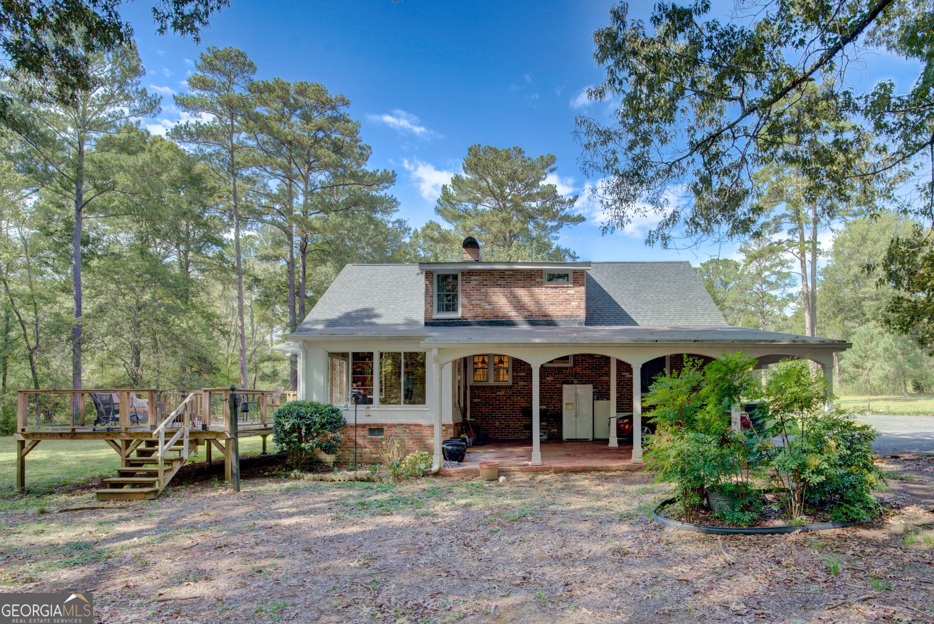 521 W John Hand RD