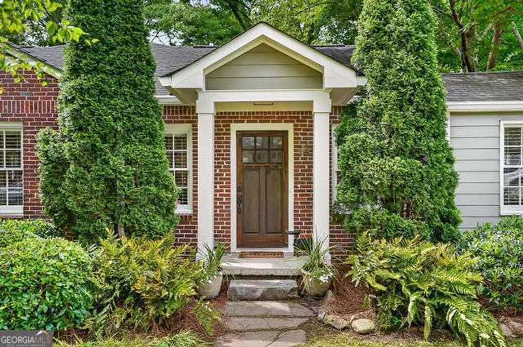 Photo of 123 Mimosa Place, Decatur, GA 30030 (MLS # 10760029)