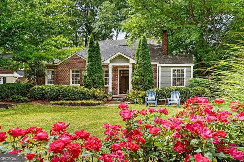 Photo of 123 Mimosa Place, Decatur, GA 30030 (MLS # 10760029)