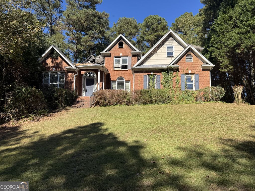 Photo of 3263 Jack Russell Run, Lilburn, GA 30047 (MLS # 10630378)