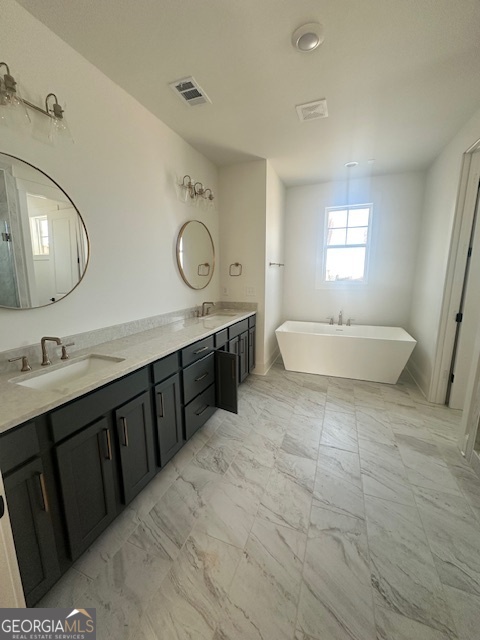 Fayetteville, Georgia 30215, United States, 4 Bedrooms Bedrooms, ,4 BathroomsBathrooms,Residential,Pending,21250