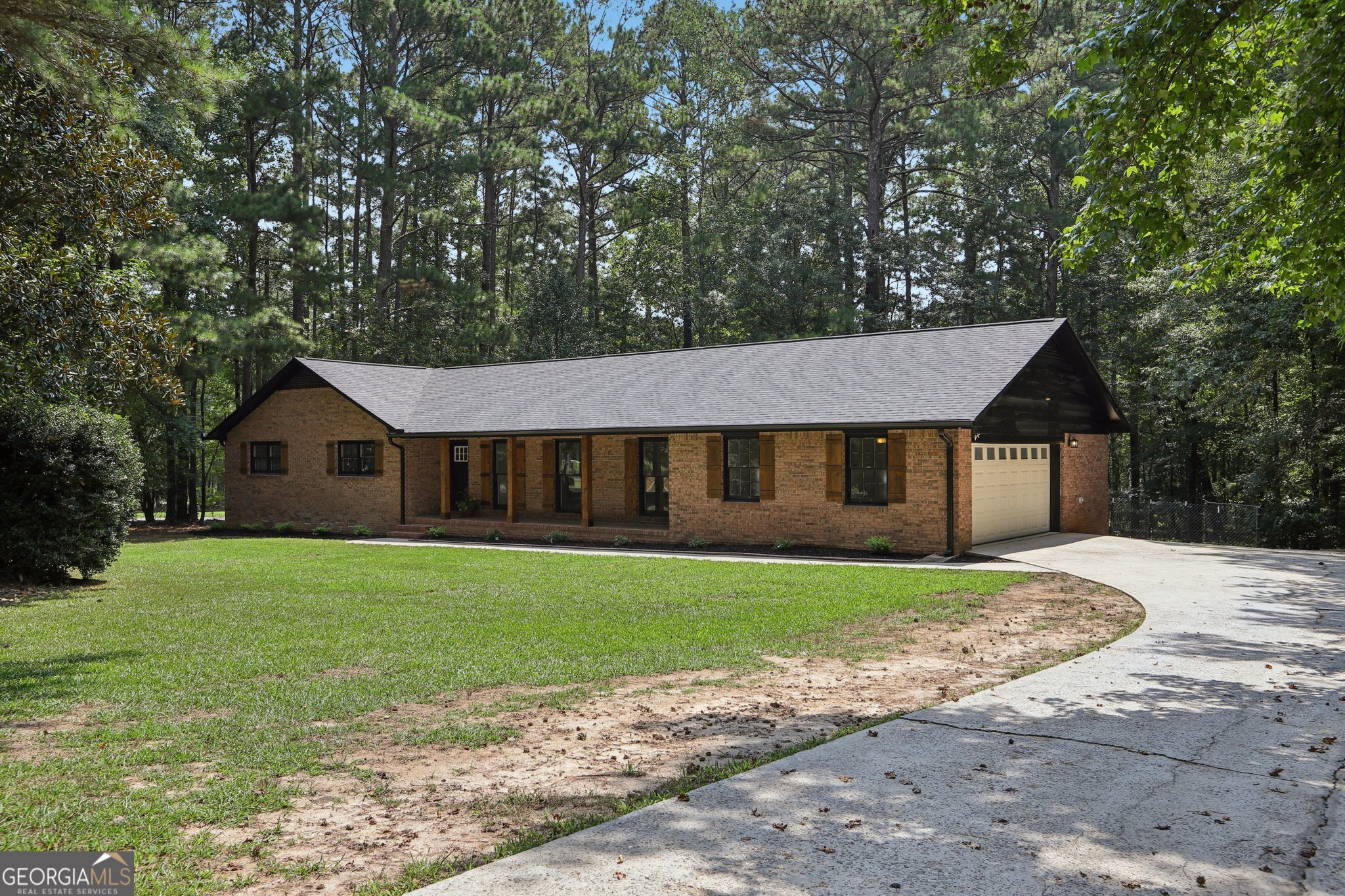 100 Thornton CT