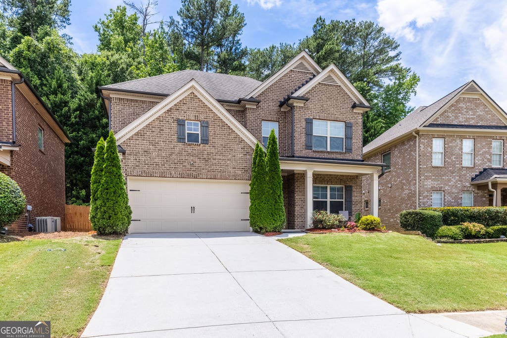 Photo of 501 Garden view Ct, lawrenceville, GA 30046 (MLS # 10793795)