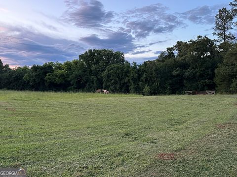 Photo of 25 C and C Circle #(TRACT B), Hartwell, GA 30643 (MLS # 10582929)