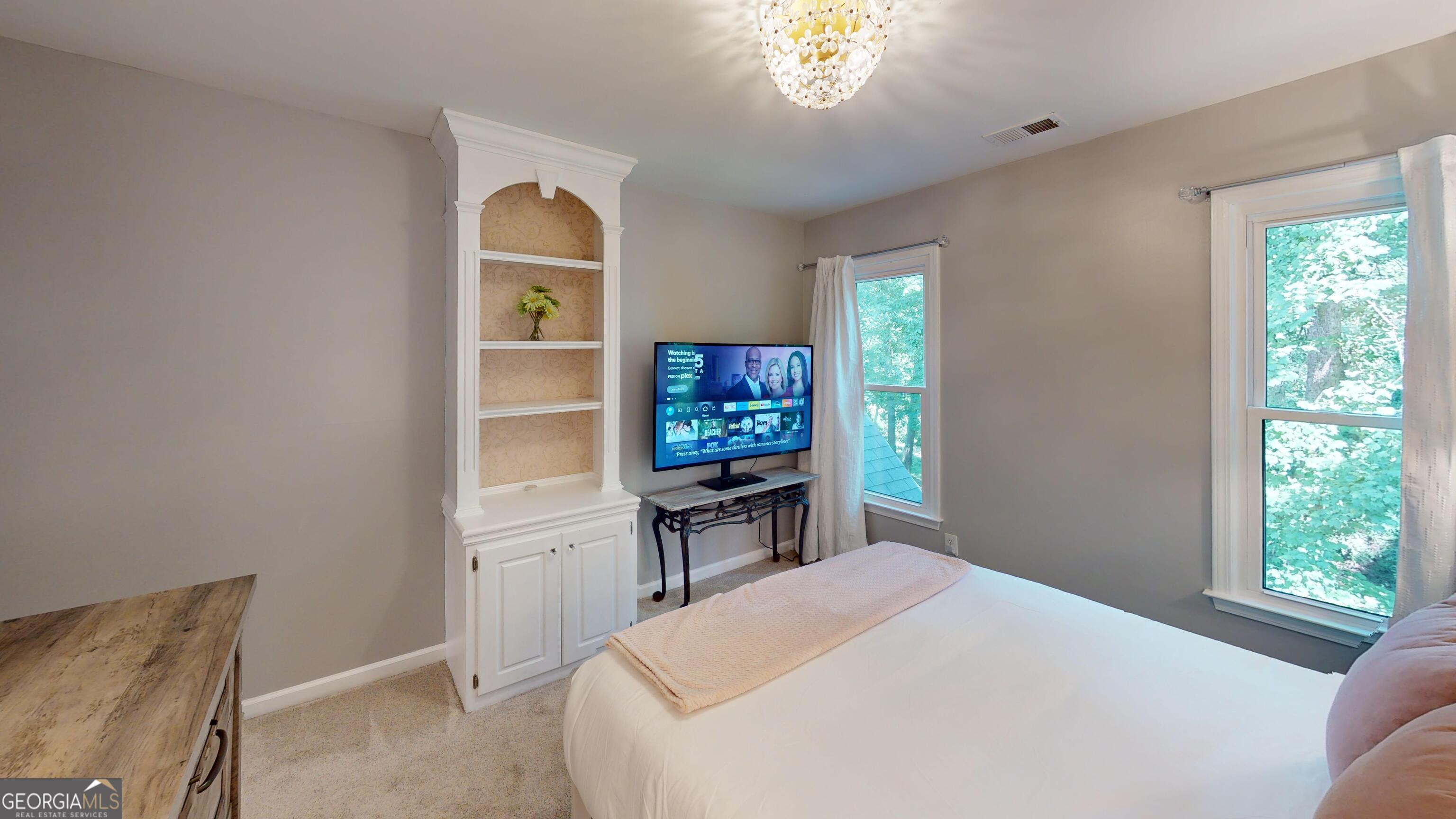 Loring Square - Residential Lease