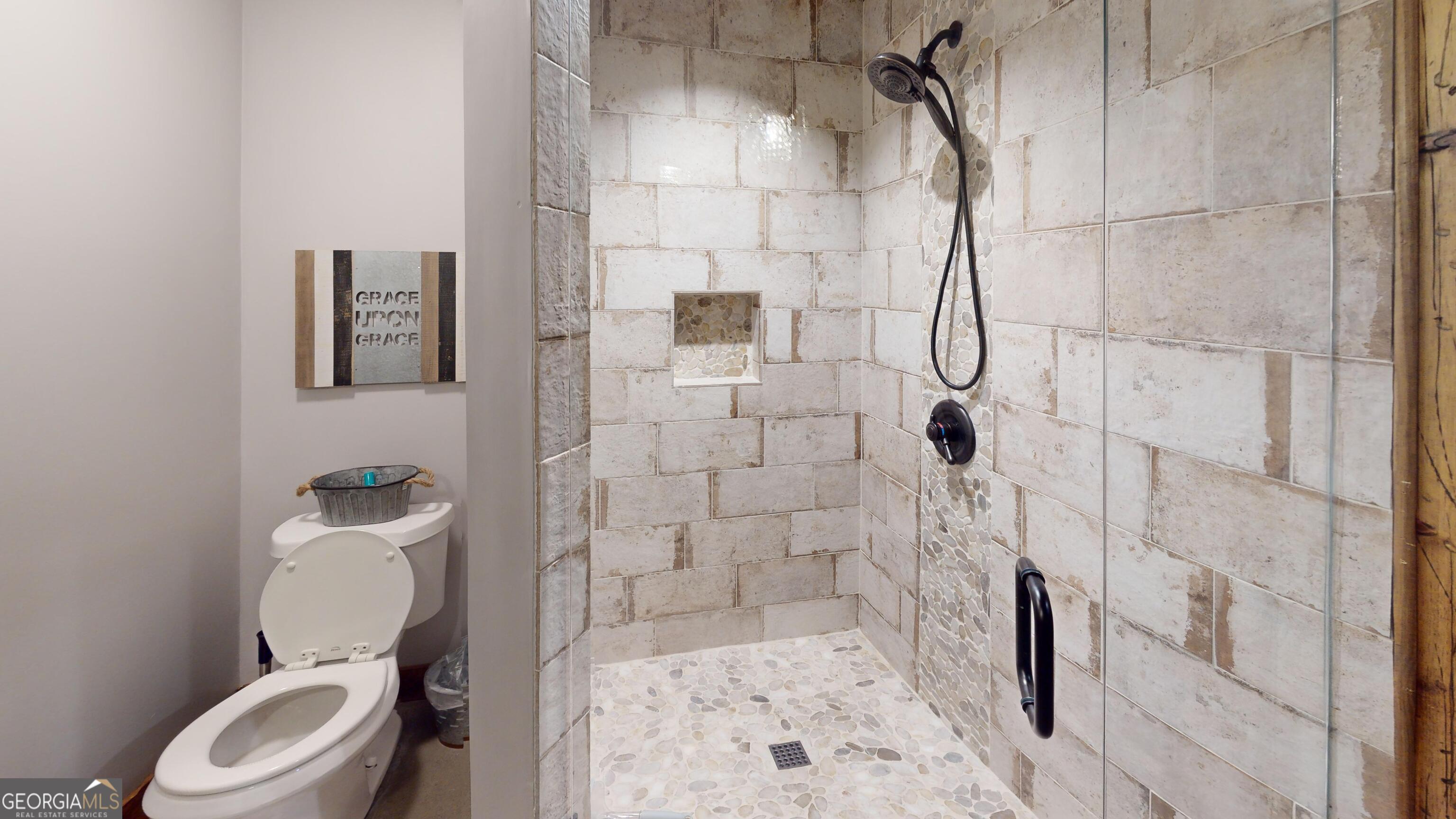 Loring Square - Residential Lease