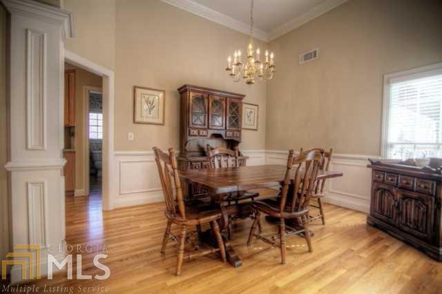 Royal Lakes - Residential