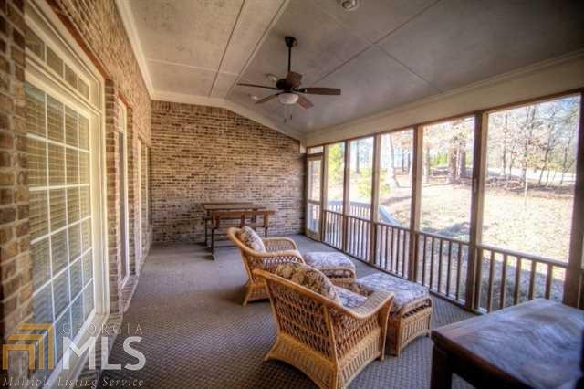 Royal Lakes - Residential
