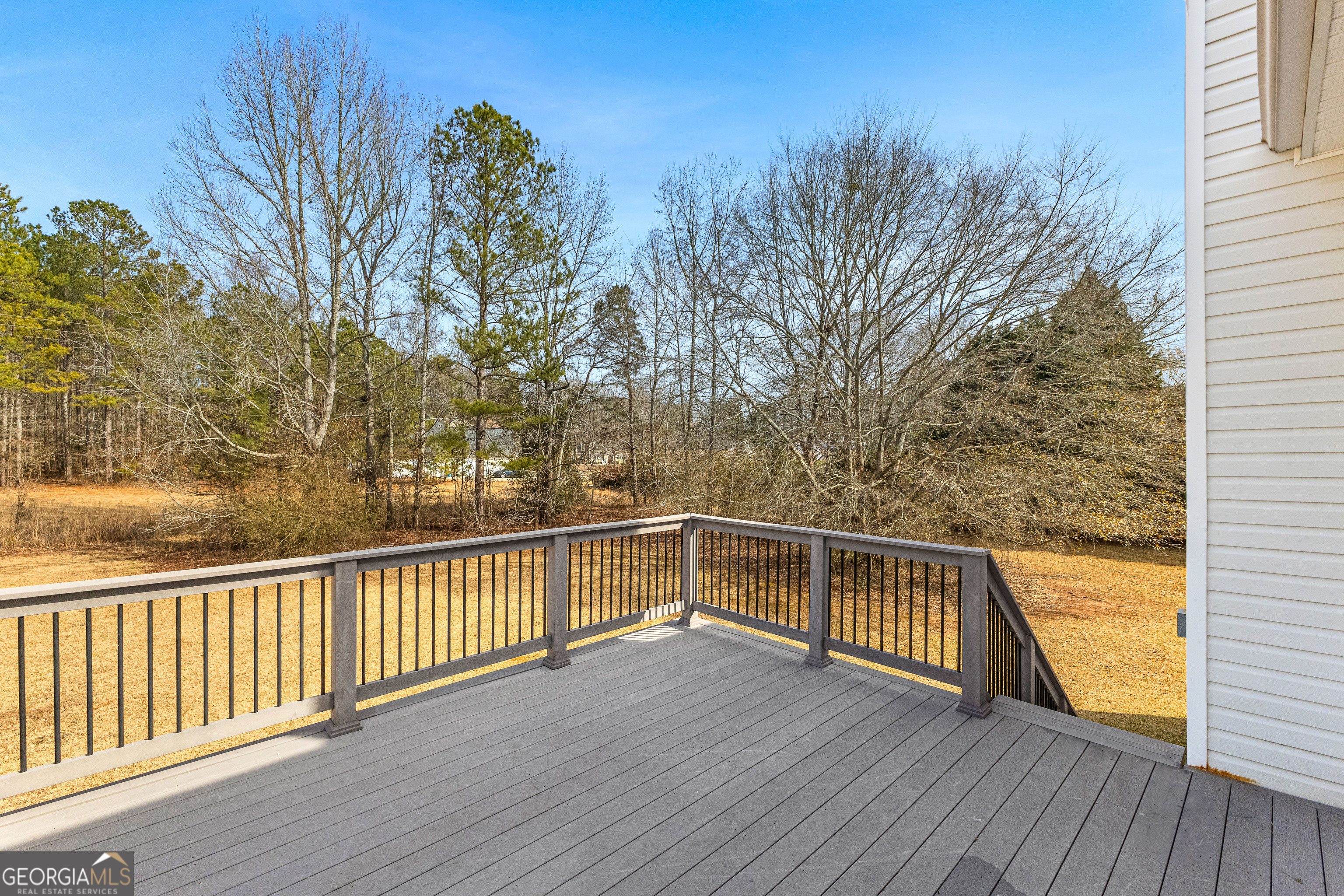 Newnan, Georgia 30265, United States, 3 Bedrooms Bedrooms, ,2 BathroomsBathrooms,Residential,Pending,18127