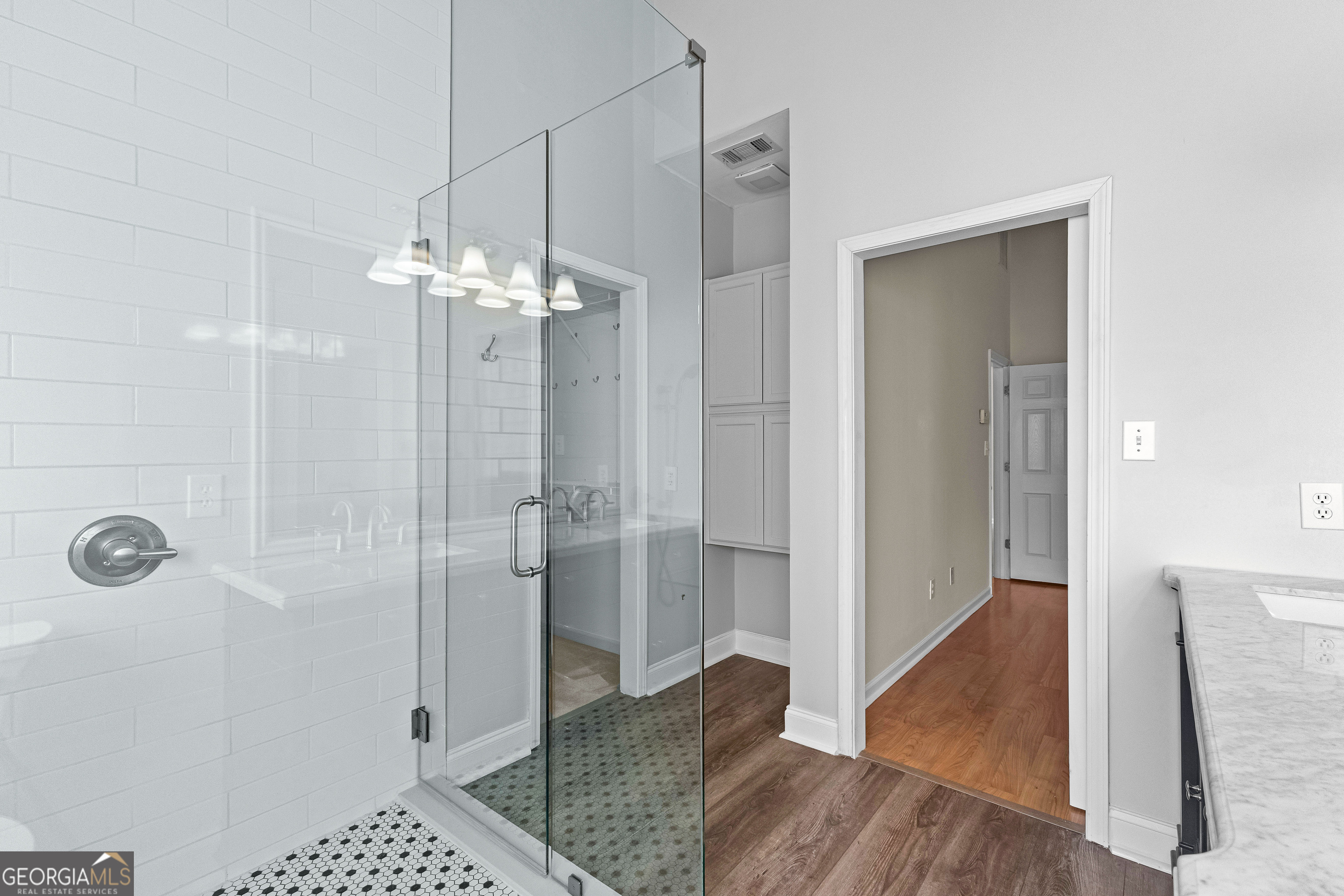 Newnan, Georgia 30265, United States, 3 Bedrooms Bedrooms, ,2 BathroomsBathrooms,Residential,Pending,18127