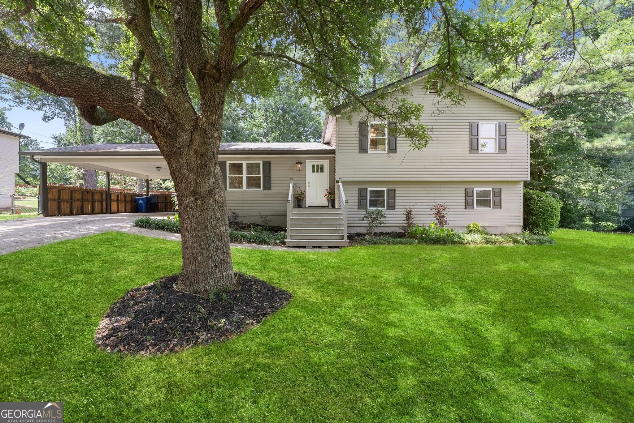 105 Stone Wood Lane