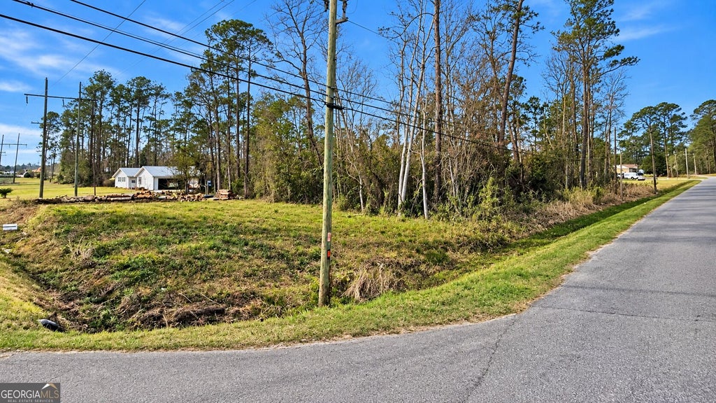 Photo of 4826 Lori Street, Valdosta, GA 31605 (MLS # 10851243)