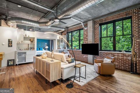 Photo of 3235 Roswell Road NE #405, Atlanta, GA 30305 (MLS # 10755009)