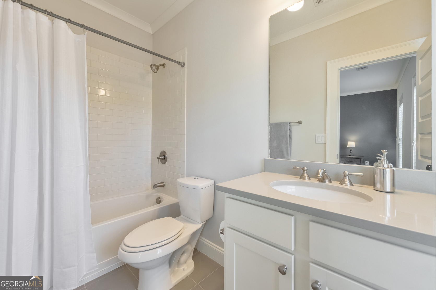 Five Lakeside - Residential