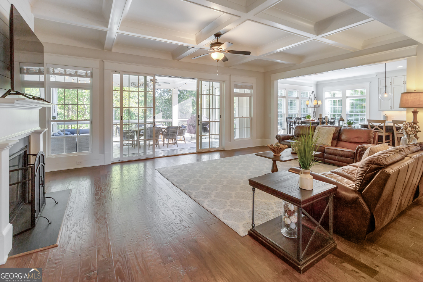 Five Lakeside - Residential