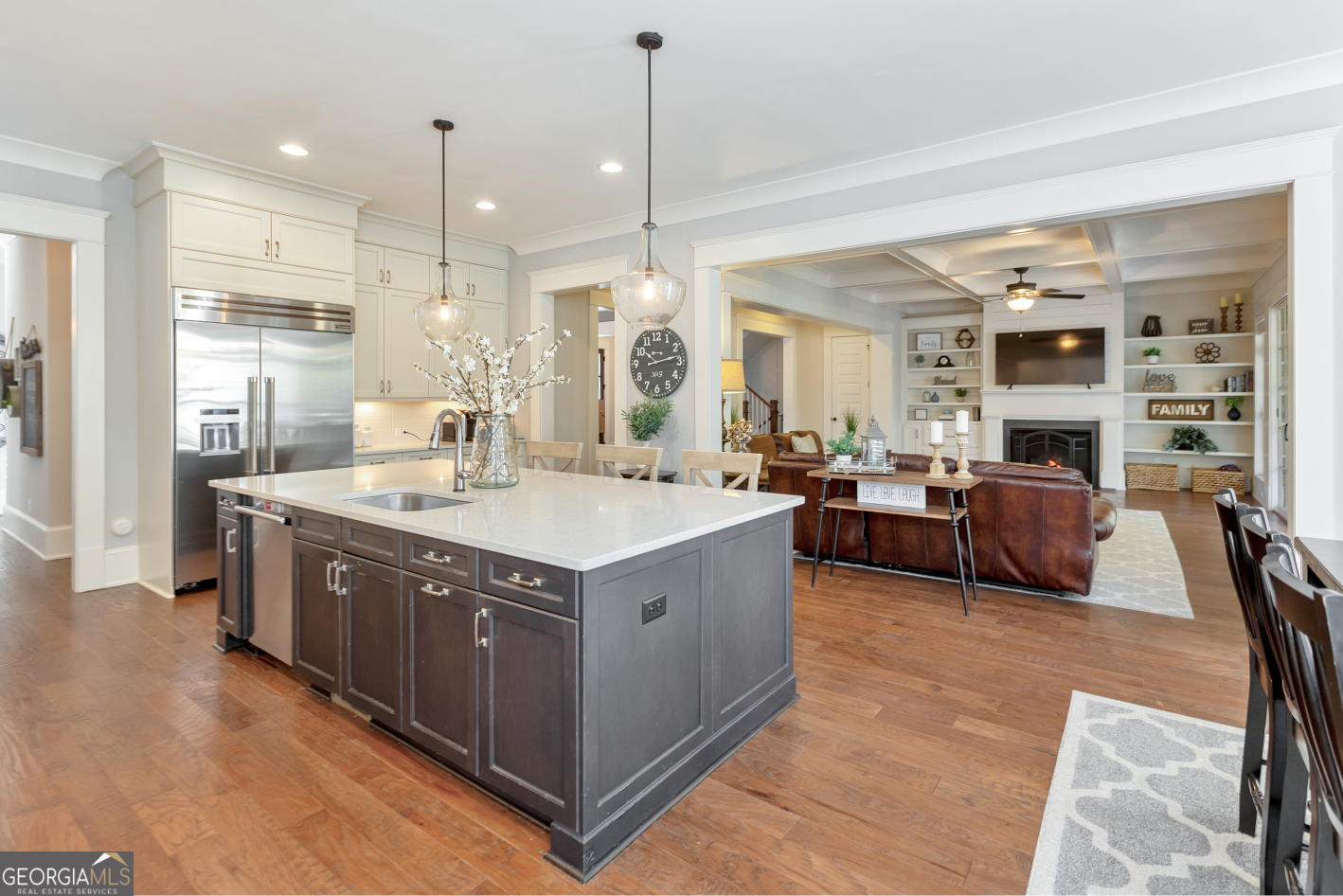 Five Lakeside - Residential