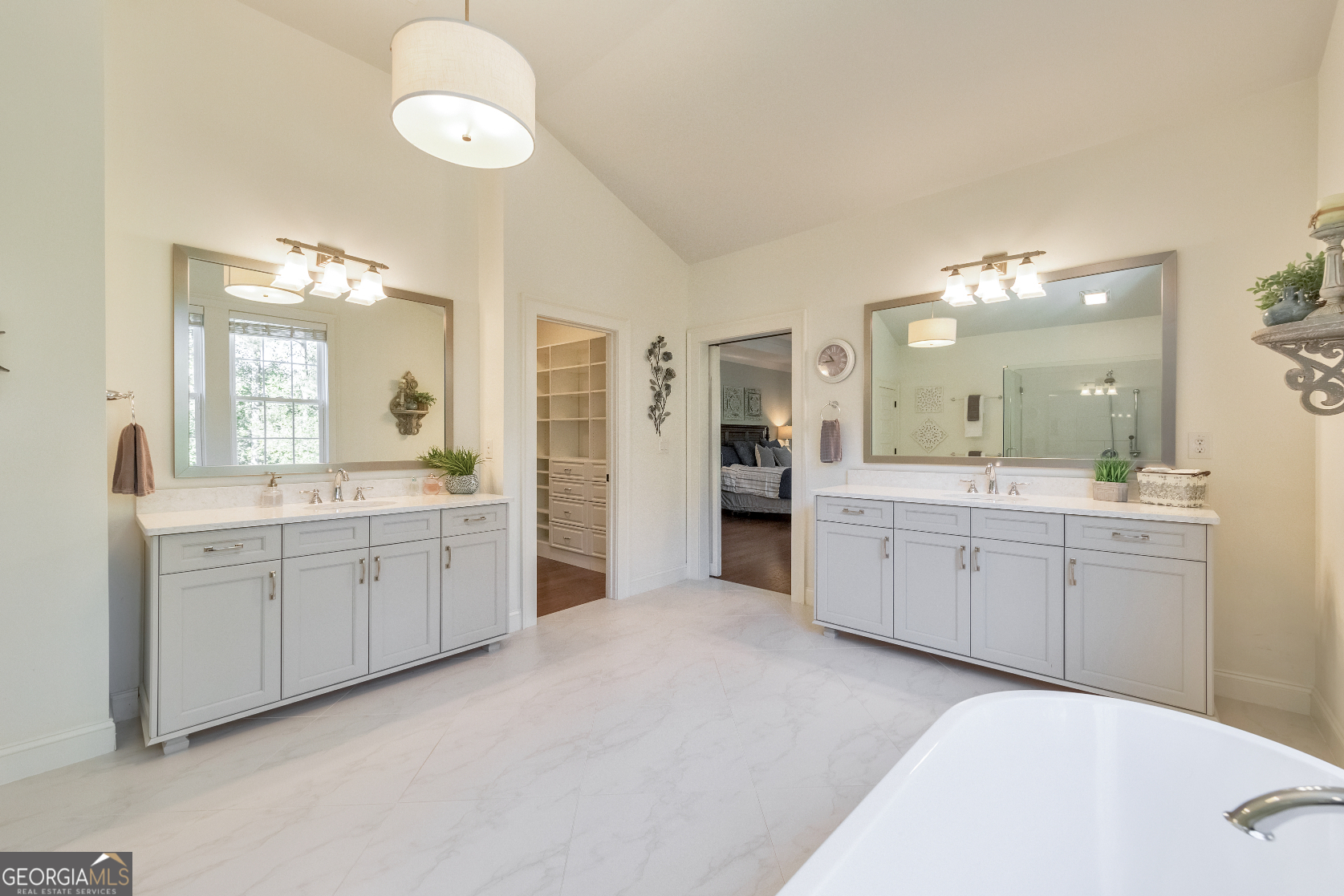 Five Lakeside - Residential