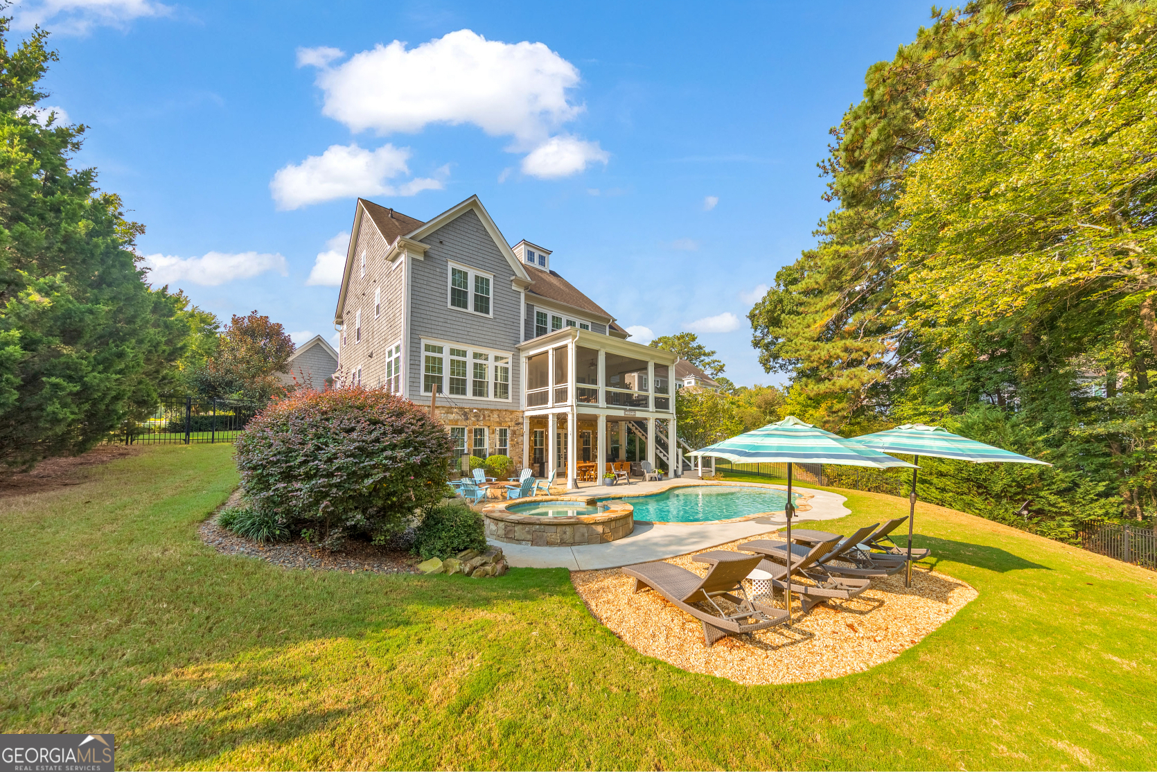 Five Lakeside - Residential