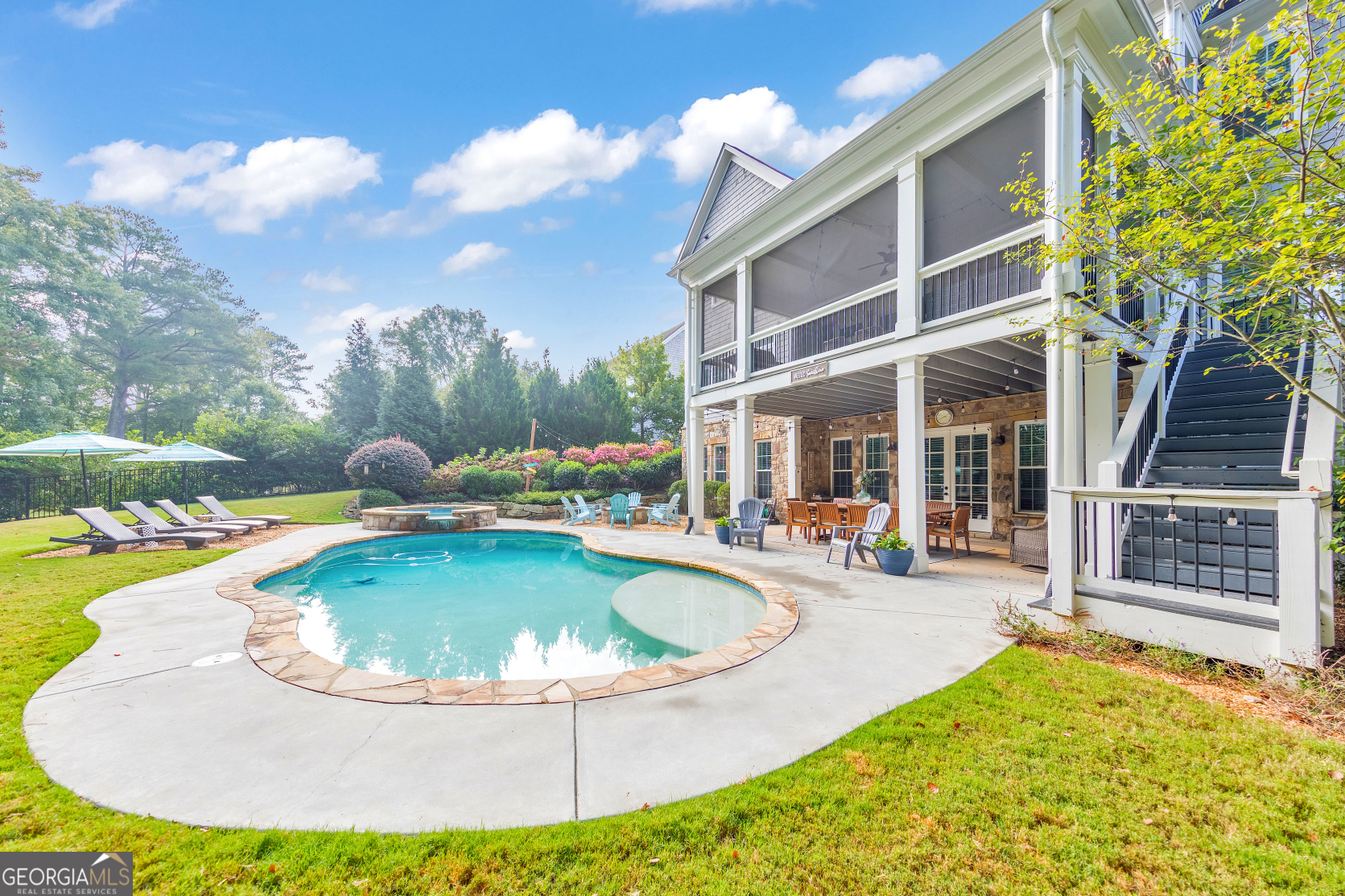 Five Lakeside - Residential