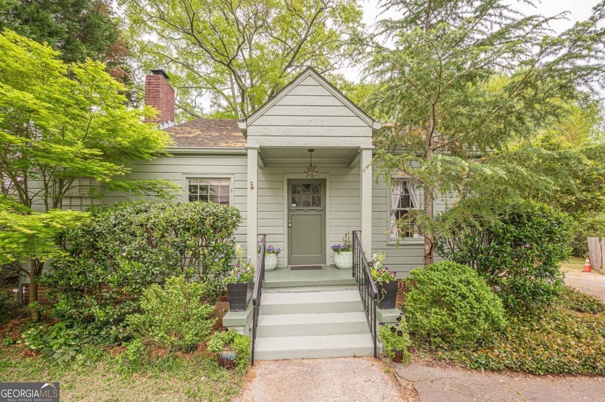 712 Berkeley AVE NW