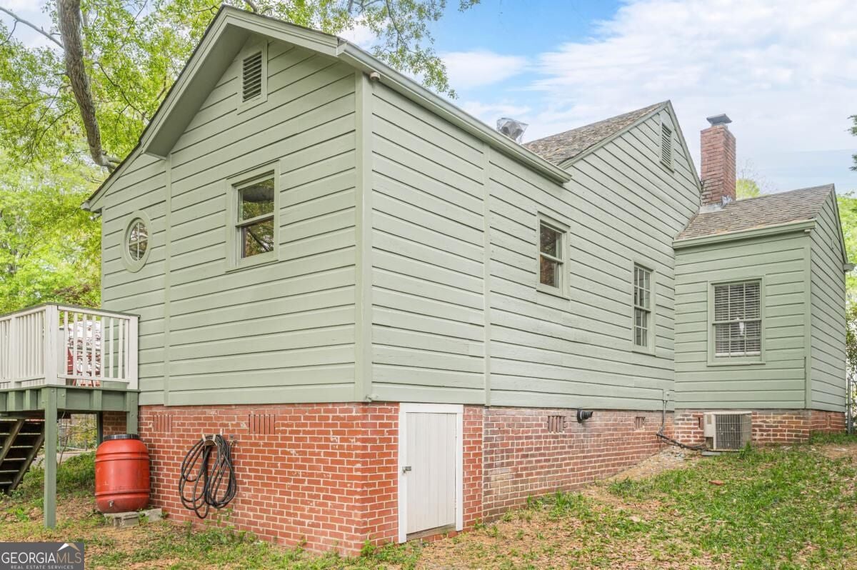 712 Berkeley AVE NW