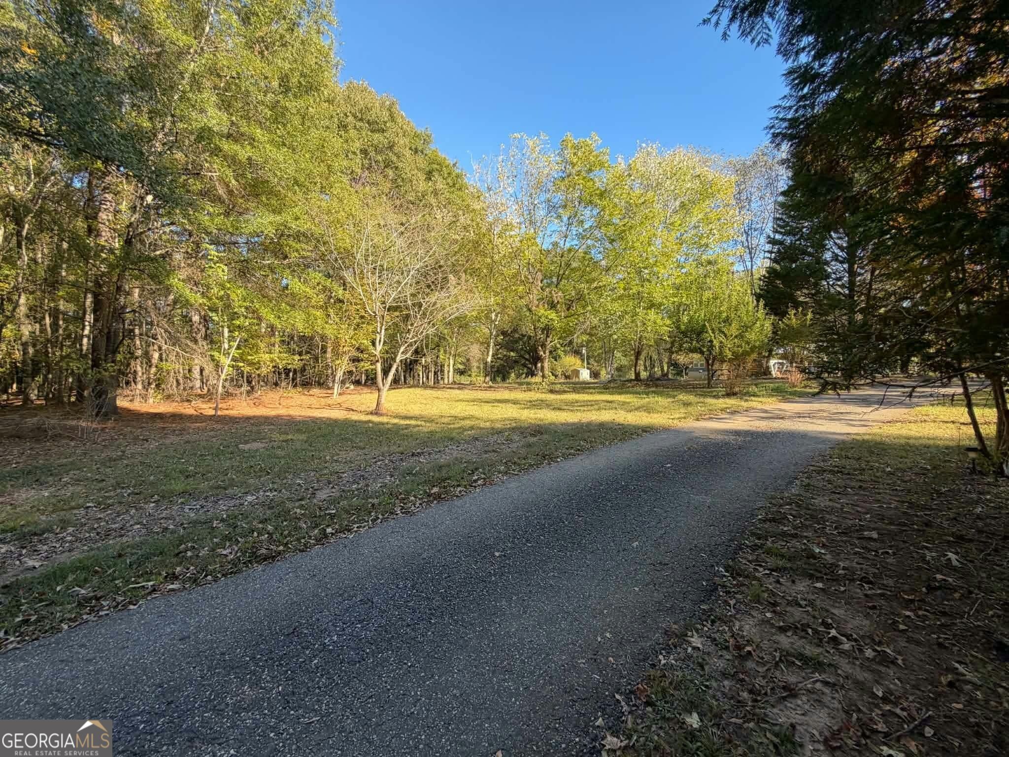 191 Gregory LN