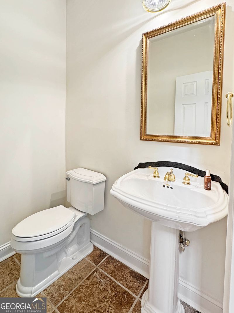 Newnan, Georgia 30263, United States, 3 Bedrooms Bedrooms, ,3 BathroomsBathrooms,Residential,Active,178493