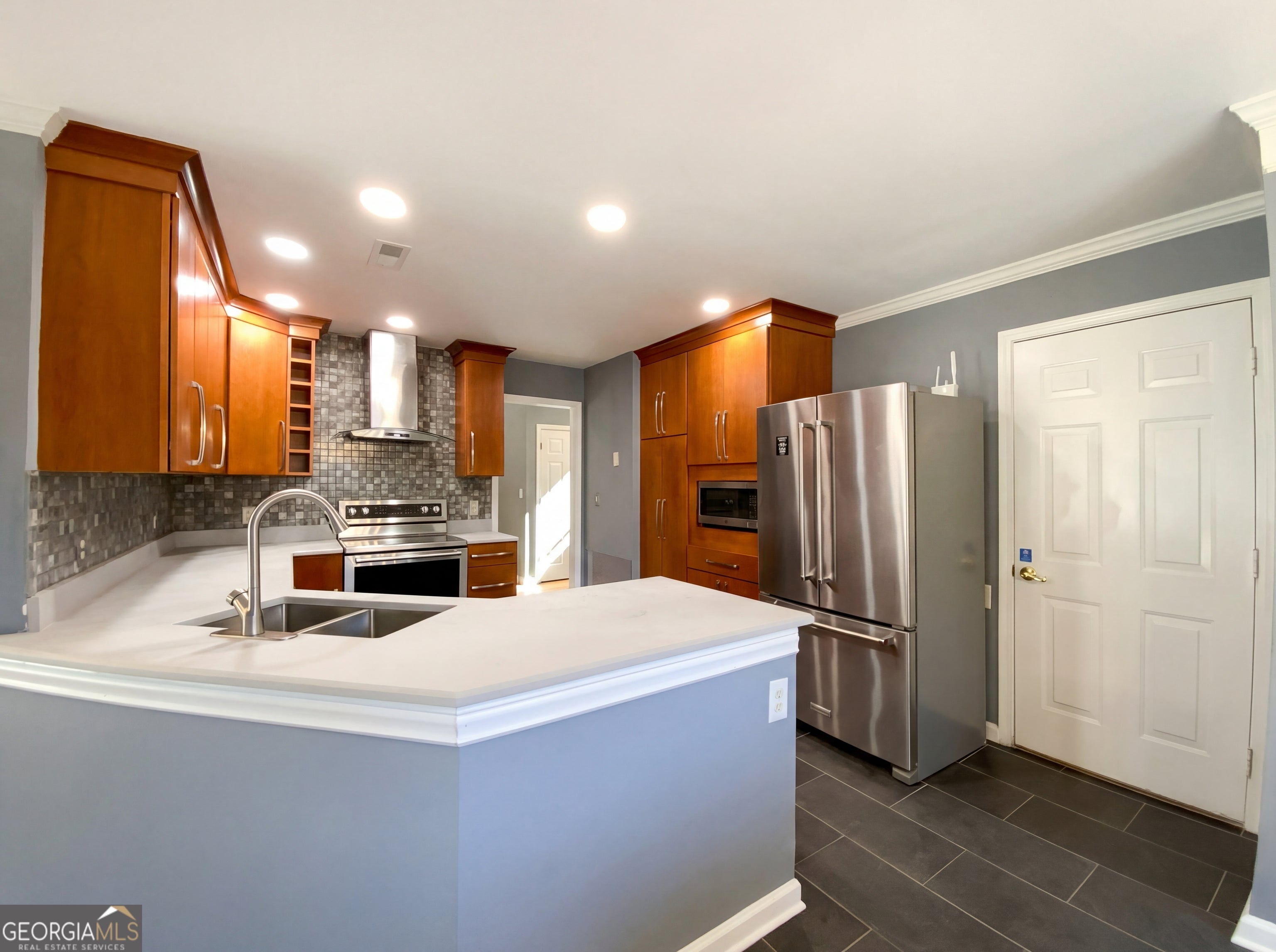 123 King Richard DR