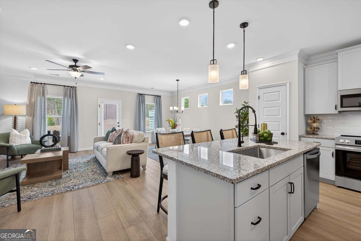 212 Alameda ST 130