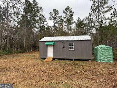 A home in Baxley