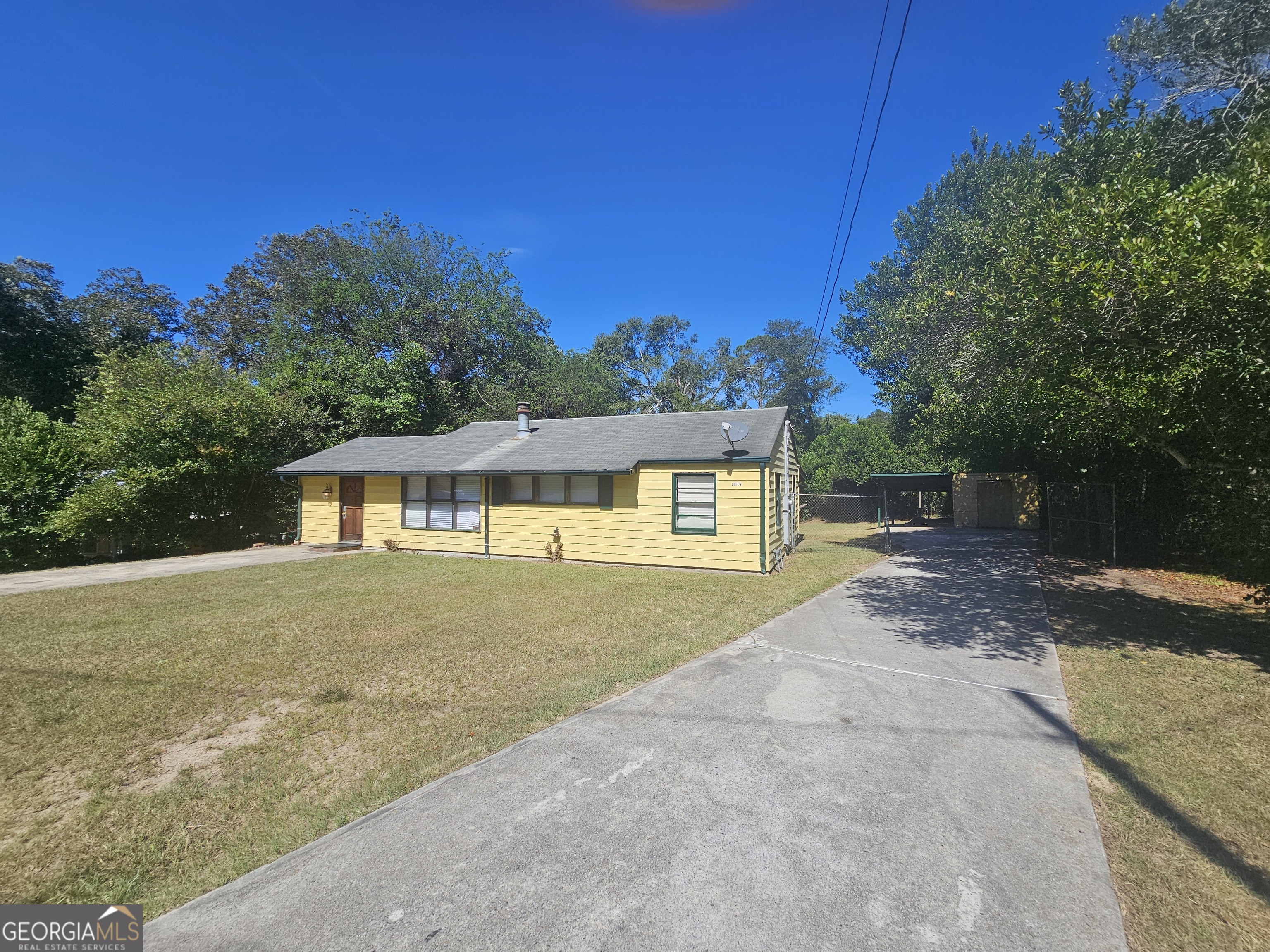 3819 Frances DR