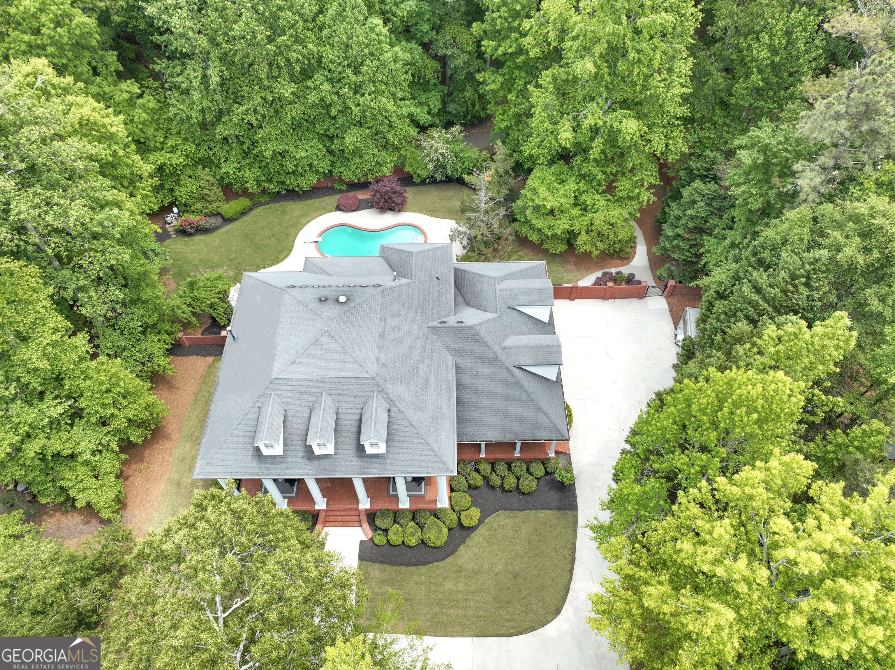 Peachtree City, Georgia 30269, United States, 5 Bedrooms Bedrooms, ,6 BathroomsBathrooms,Residential,Active,163780