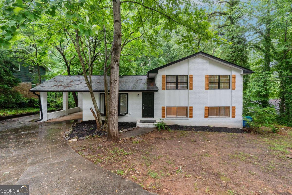 5786 Deerfield TRL