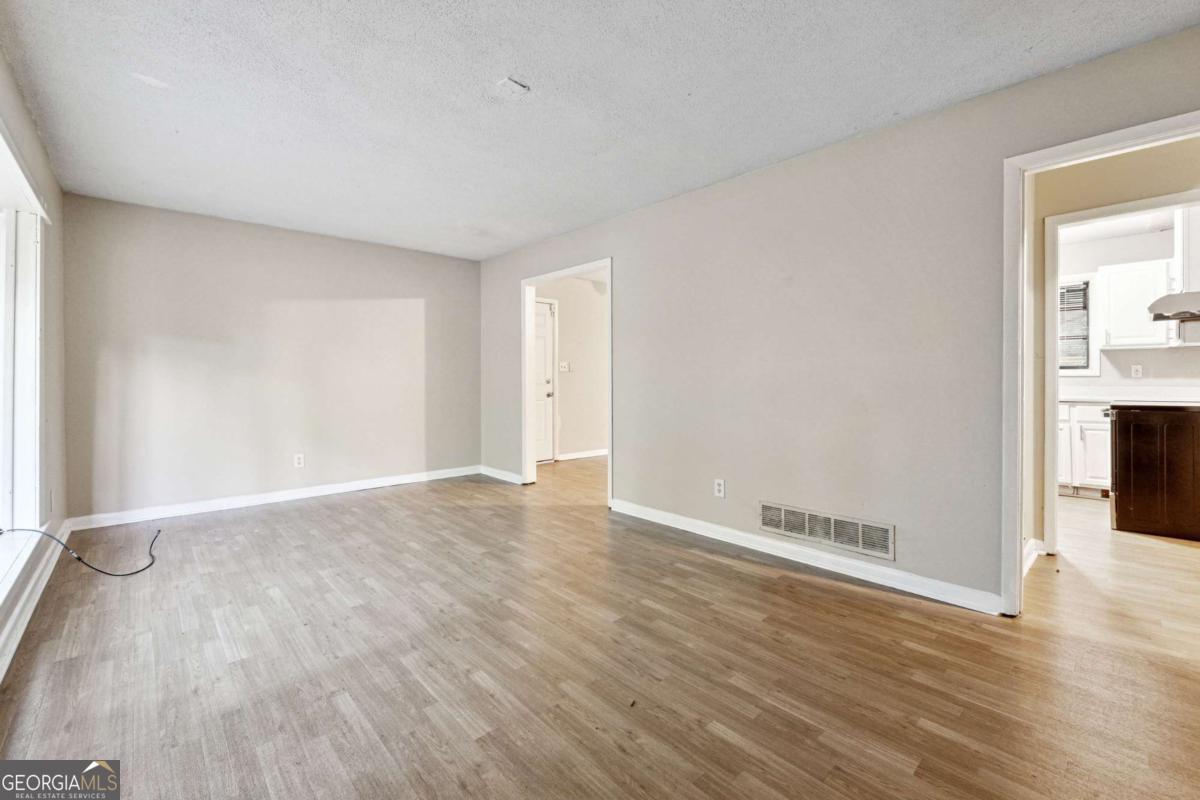 5786 Deerfield TRL