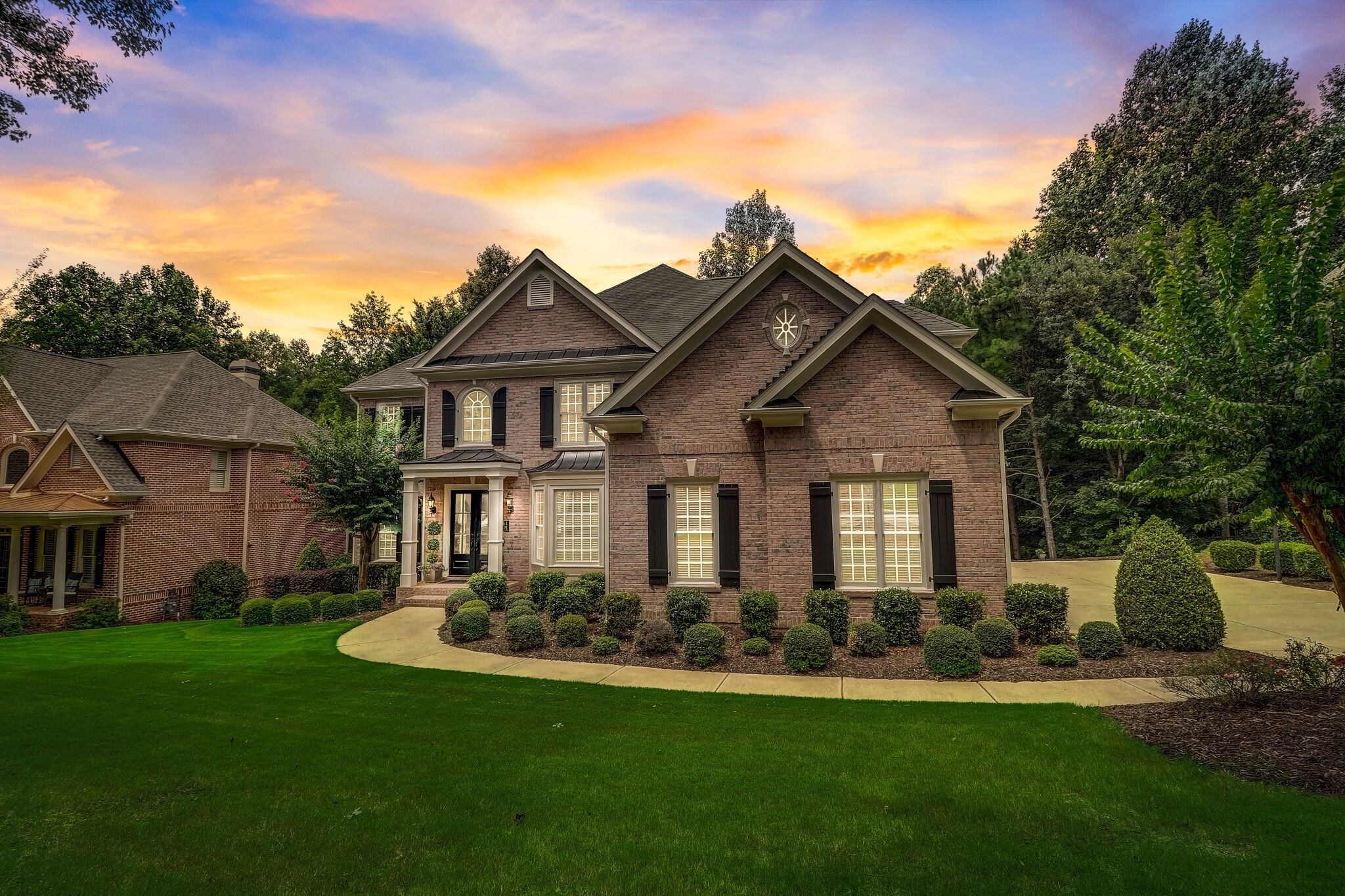 Incredible Opportunity in the Sought After Golf/Swim/Tennis Community of Windermere! This 6Br/5 Full Bath Home is 3 Sides Brick, w/Finished Terrace Level, Vaulted Keeping Room and Private Level Backyard for Play. Gorgeous Hardwoods On Main. Chef's Kitchen w/Island, Granite Countertops, Stainless Steel Appliances, Dual Ovens, Built-in Microwave, Custom Cabinets, Tiled Backsplash, Pendant Lighting, Walk-in Pantry, Breakfast Bar, Breakfast Area w/Bay Windows and Chandelier, and Opens to a Fabulous Vaulted Keeping/Sun Room! Guest Suite/Office Area and Full Bath on Main. Two Story Great Room w/Stone Fireplace, Custom Built-in Cabinets, Bay Window, Ceiling Fan and Private Backyard Views! Separate Dining Room w/Wainscoting and Chandelier. Two Story Foyer w/Dual Tray Ceiling, Chandelier. Large Master Suite w/Dual Tray Ceiling, Fan and Sitting Area w/Bay Windows and Custom Shelving.. Grand Master Spa w/Tiled Floor, Custom Dual Vanity, Granite Countertops, Large Jetted Tub, Oversized Tiled Shower and His/Her Closets and Private Laundry Access. 3 Gracious Secondary Bedrooms Up. One w/Private Bath and Two Others That Share a Jack-n-Jill. Fabulous Finished Terrace w/Theater/Media Area, Kitchenette w/Electric Range, Dishwasher, Microwave Fridge and Bar, Recreation Area , 6th Bedroom/Office, Craft Room, Gym and Full Bath. Oversized Covered Rear Patio Off Terrace Level with Gutter Undermount System and Wonderful Backyard Views. Huge Level Backyard is Private and has Creek Access. Rocking Chair Front Porch. Fresh Exterior Paint! This Home is Turn-key and Ready for Immediate Occupation. Open Sunday 13th From 1-4!