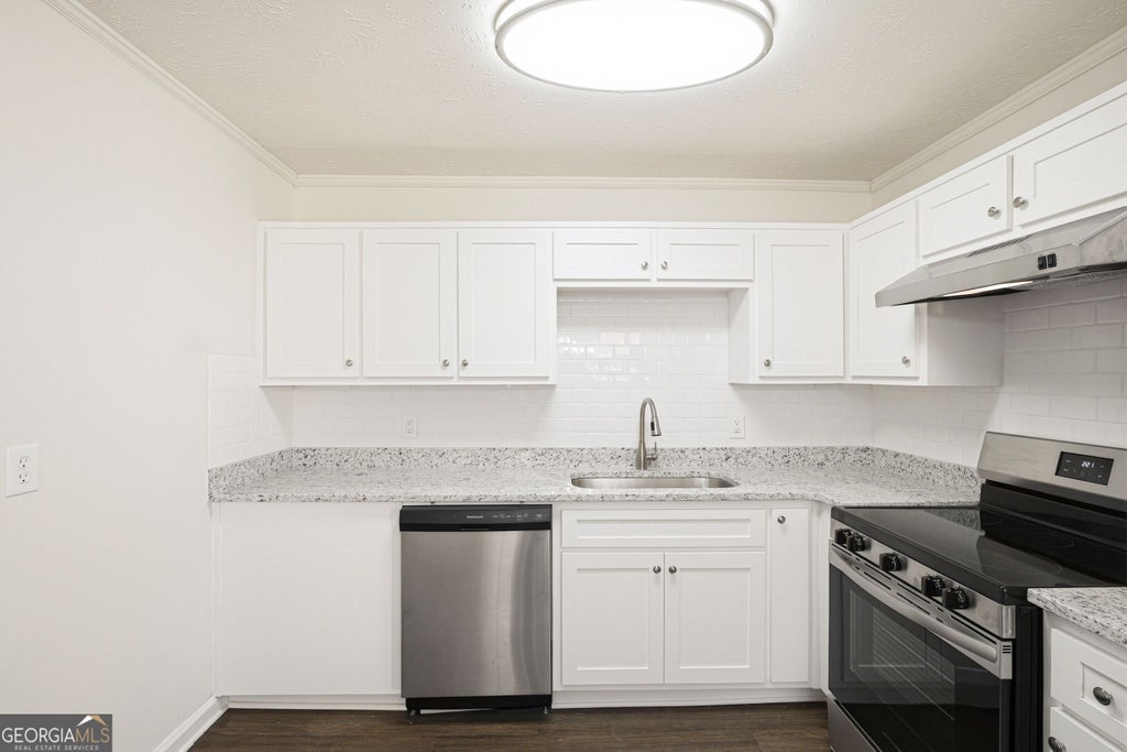 Photo of 30 Roberts Lane, Covington, GA 30014 (MLS # 10853759)