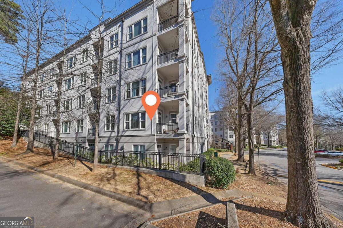 11 Perimeter CTR E 1112