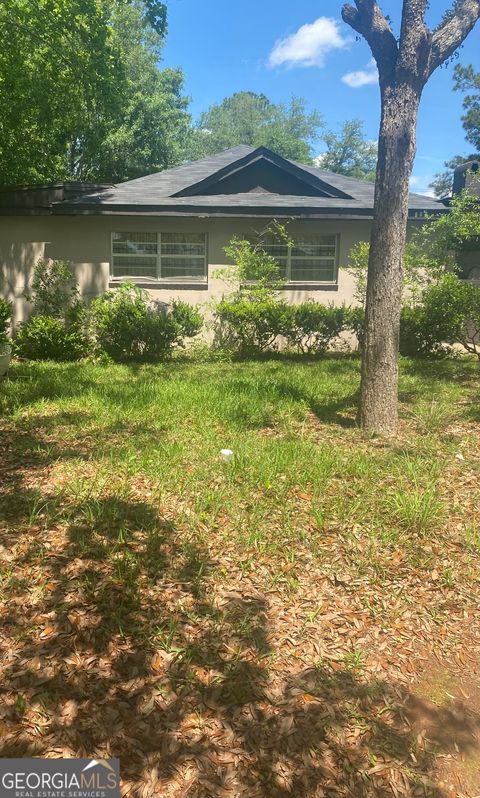 807 Corn AVE Albany GA 31701
