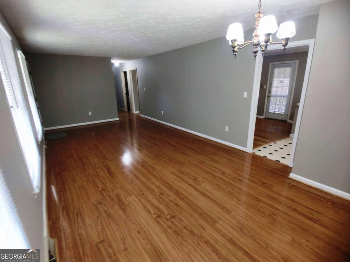 3428 Horseleg Creek RD SW