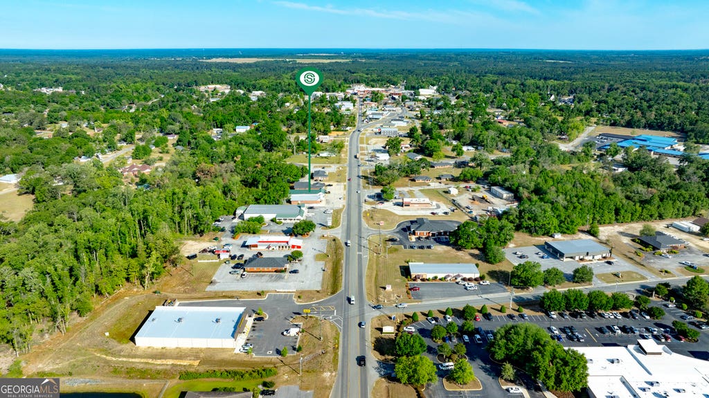Photo of 208 S Main Street, Reidsville, GA 30453 (MLS # 10795530)