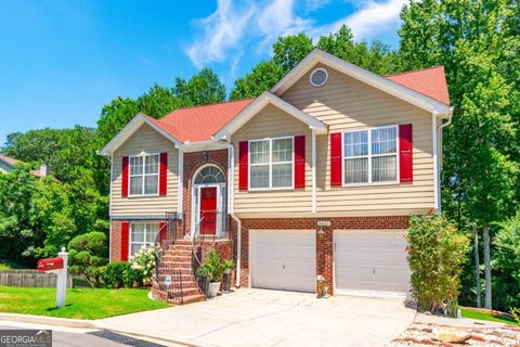 Single Family Residence in Tucker GA 1423 Brookside Manor Court.jpg