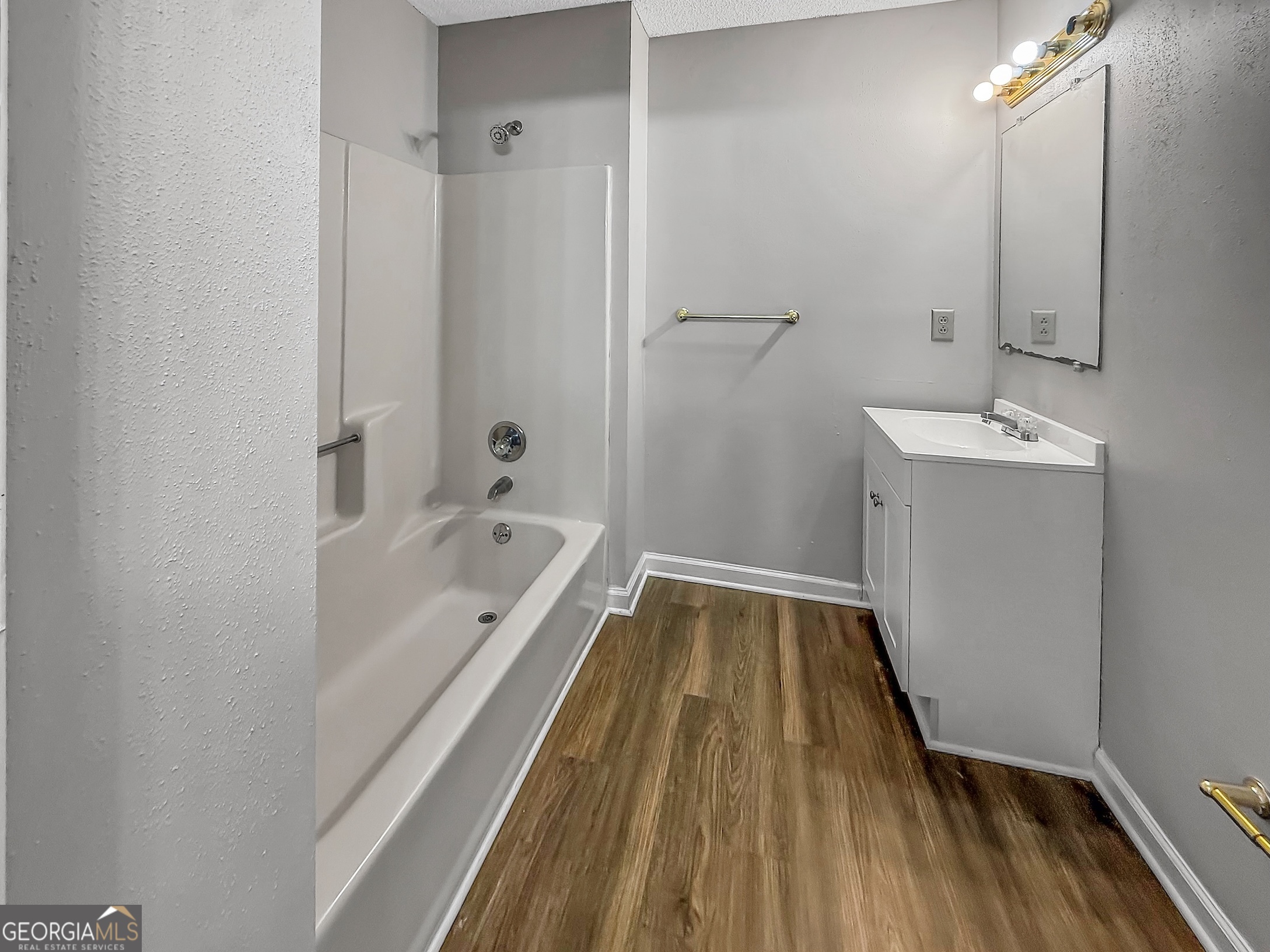 SOUTHFORK - Residential