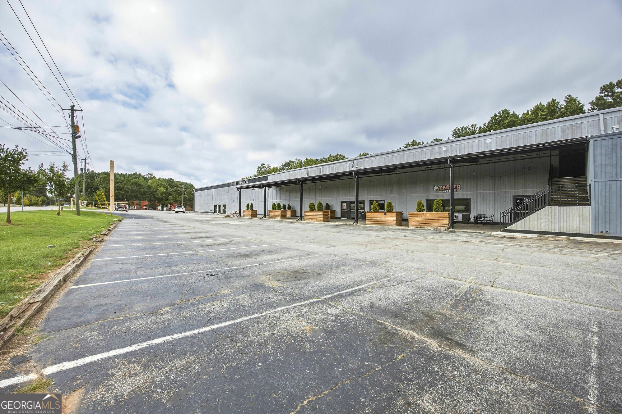 6616 New Peachtree RD
