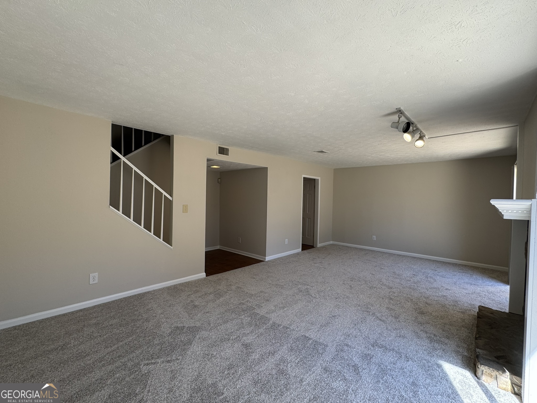 Covered Bridge - Residential Lease
