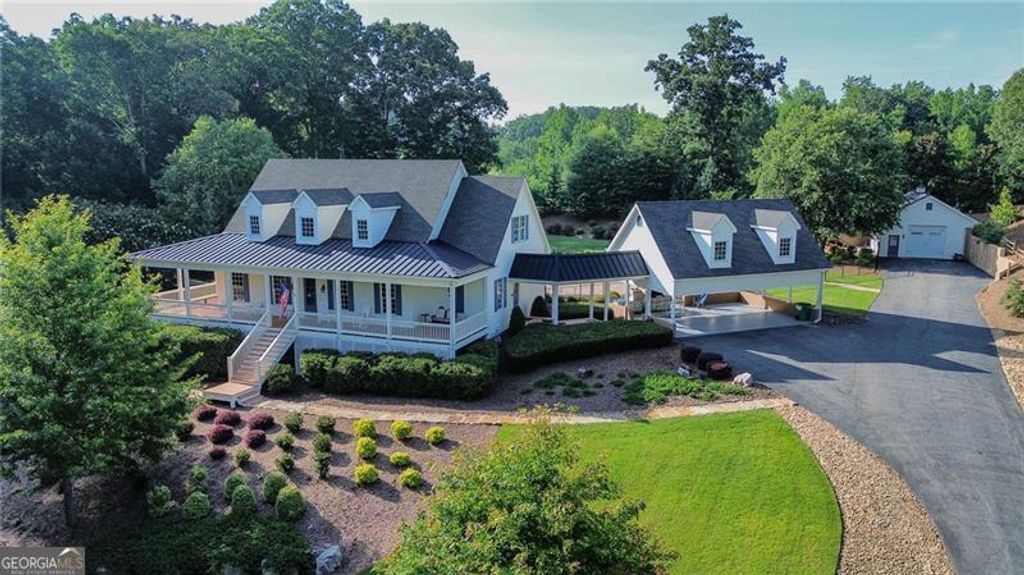 Photo of 281 Chilhoe Drive, Canton, GA 30115 (MLS # 10792057)