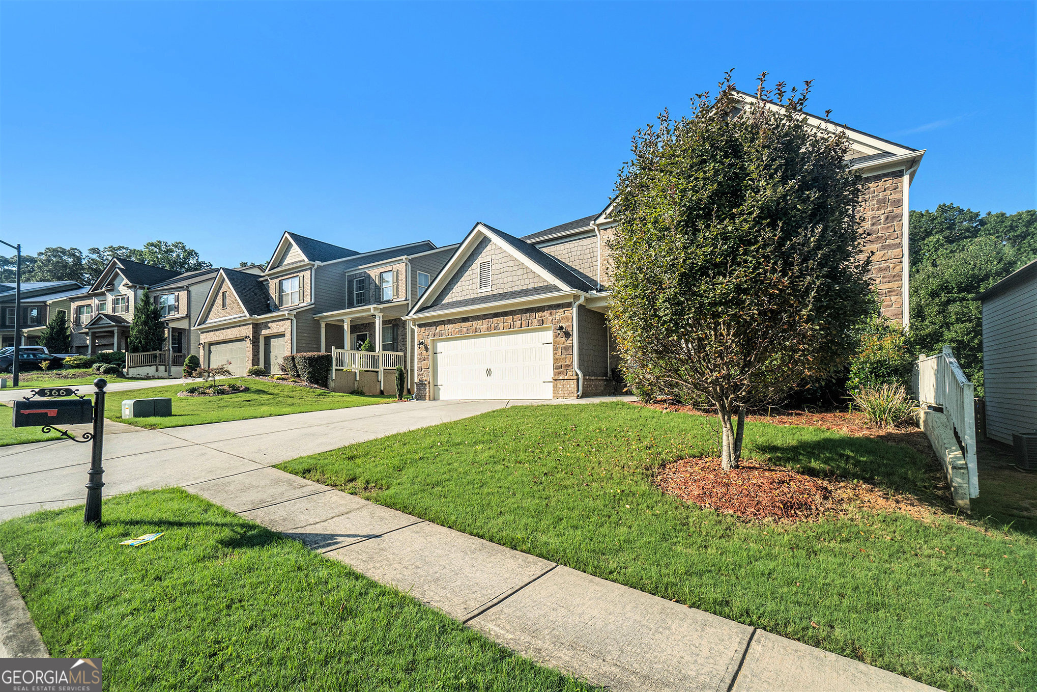 566 Olympic WAY
