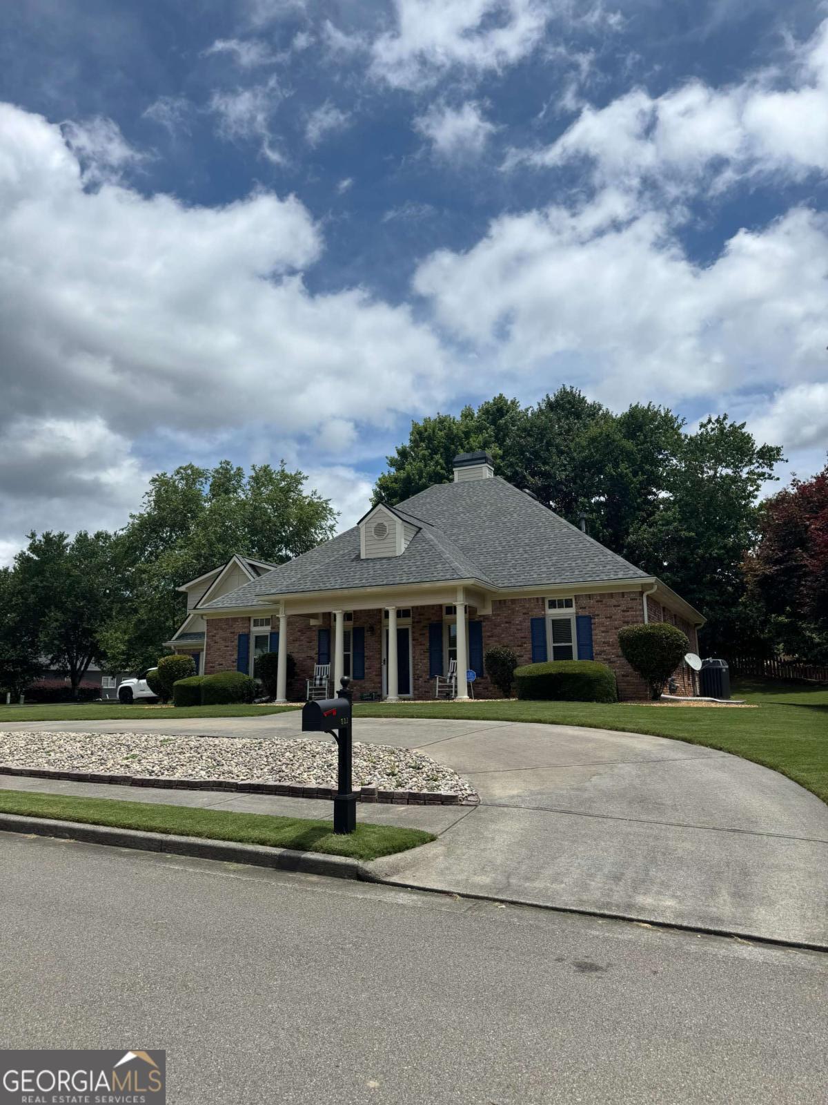 COMING SOON! Beautiful 4 sides brick ranch home in well-established Canton community. Detached building with full on professional studio! Reach out for additional information.