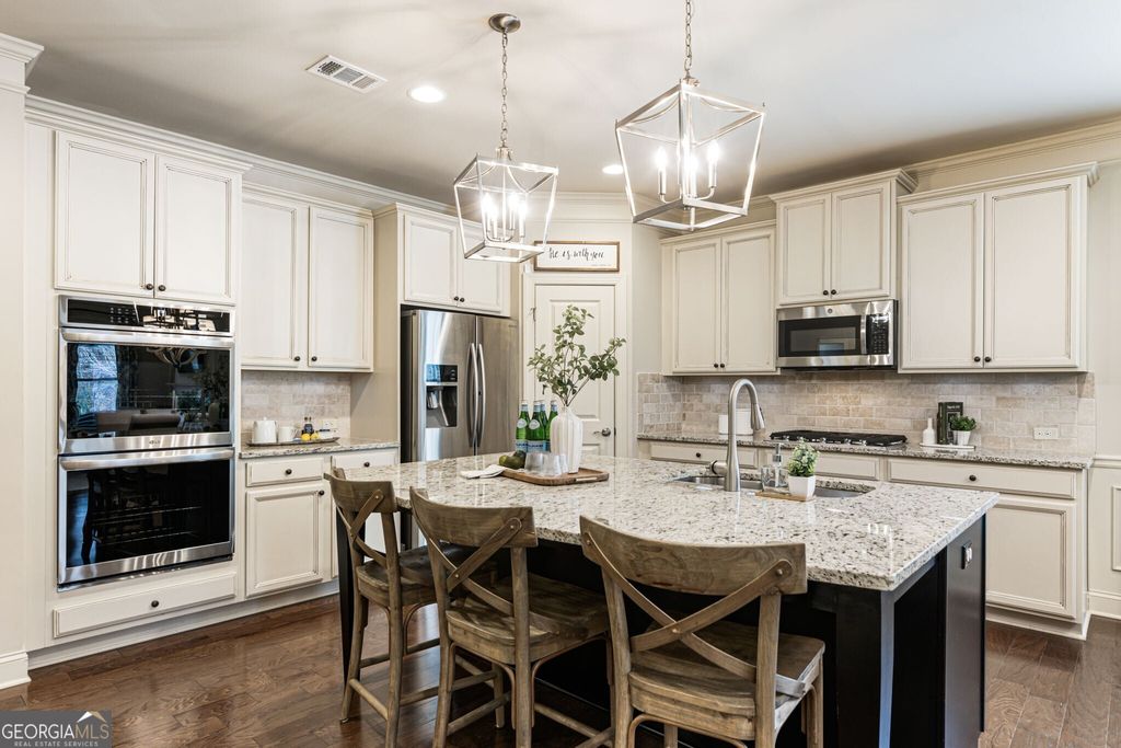 Photo of 5950 Stellata Circle, Cumming, GA 30028 (MLS # 10651336)