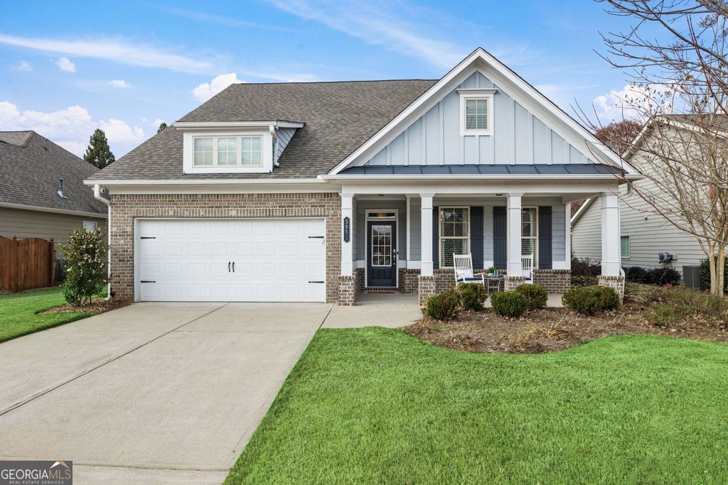 Photo of 5950 Stellata Circle, Cumming, GA 30028 (MLS # 10651336)