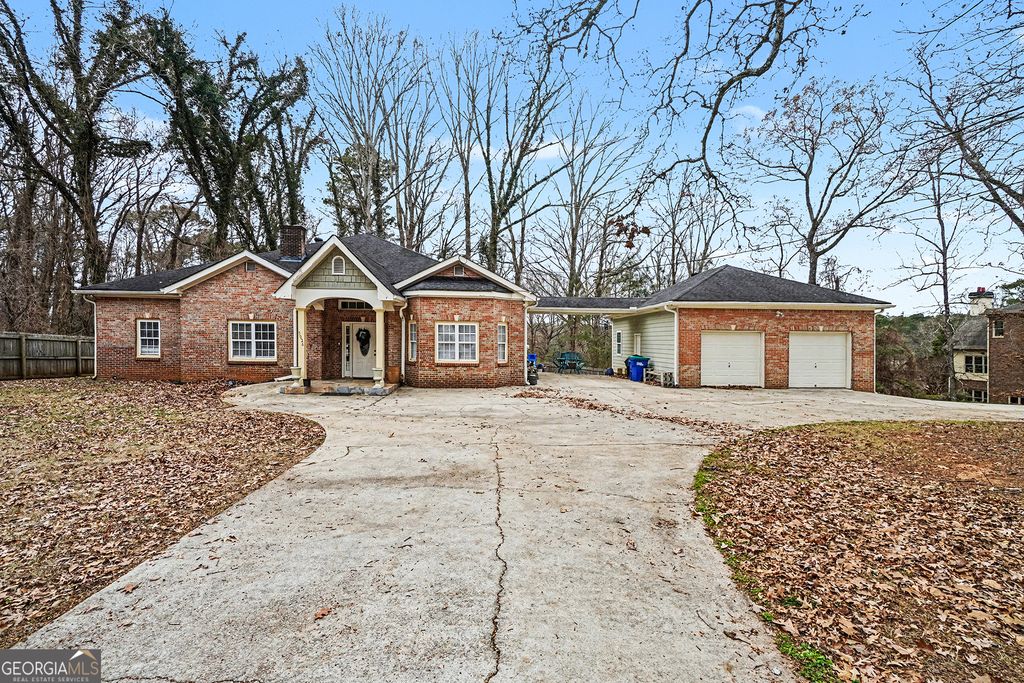 Photo of 5026 Campbellton Road SW, Atlanta, GA 30331 (MLS # 10661538)